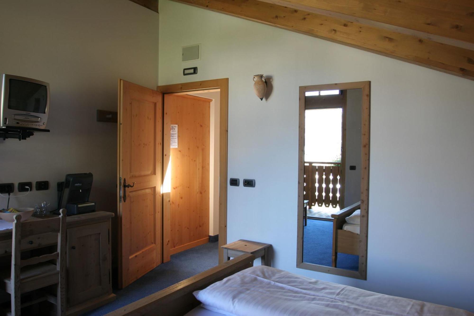 Chalet Mattias Livigno Habitación foto